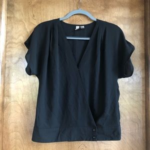 Forever 21 Exclusive Black Blouse